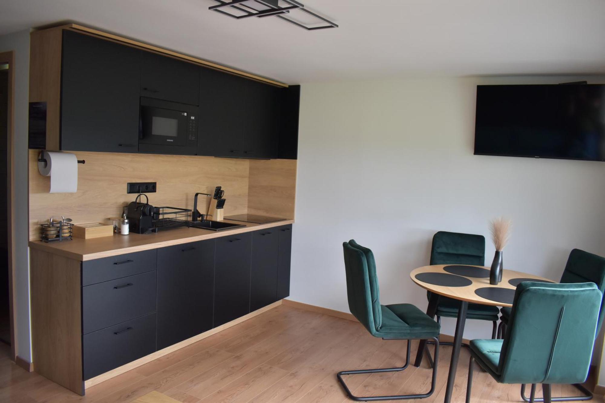 Woodpecker Villa Нагимарош Екстериор снимка