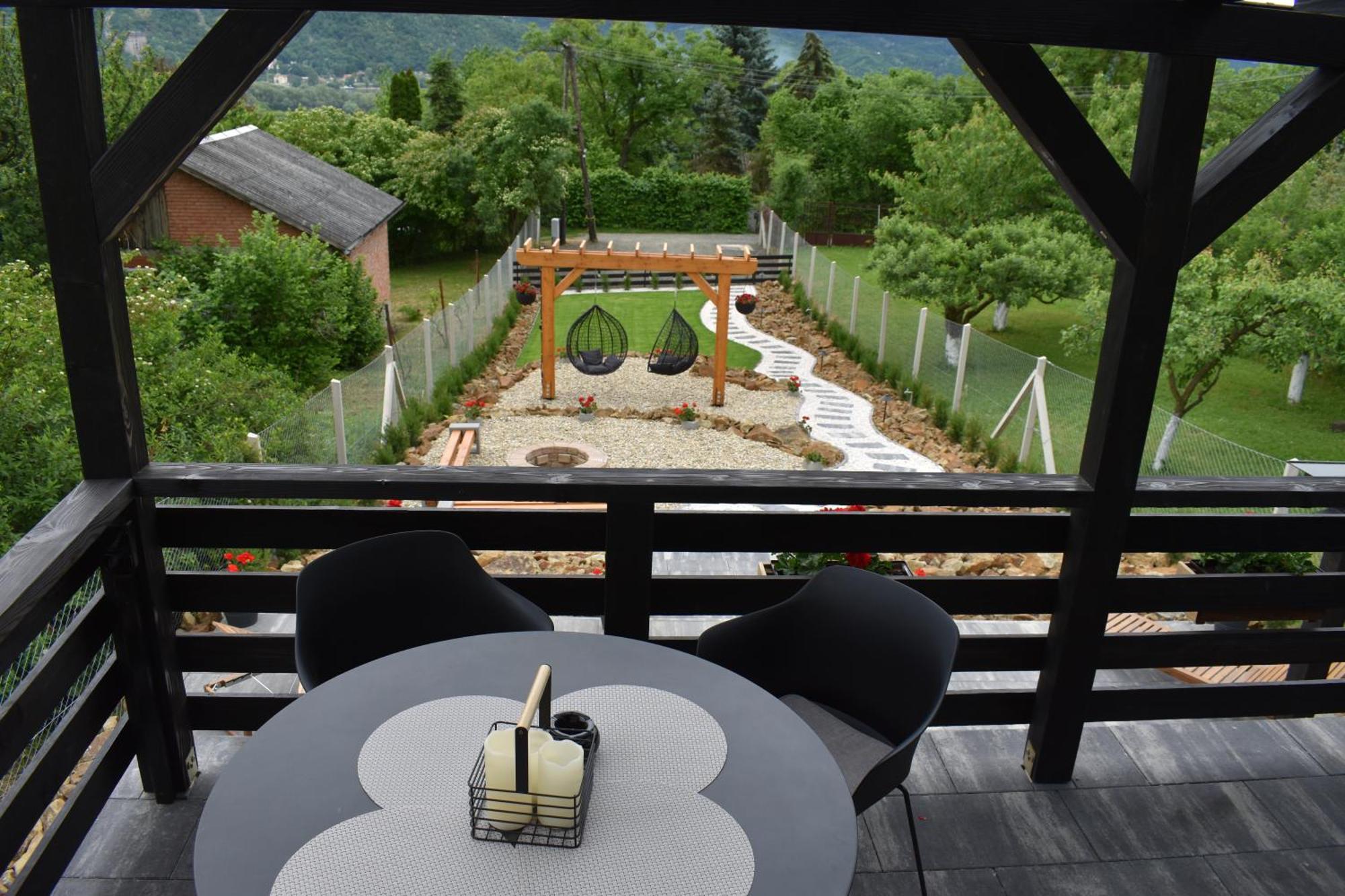 Woodpecker Villa Нагимарош Екстериор снимка
