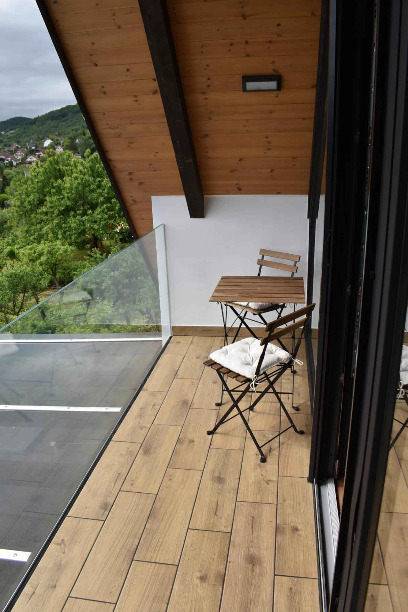 Woodpecker Villa Нагимарош Екстериор снимка